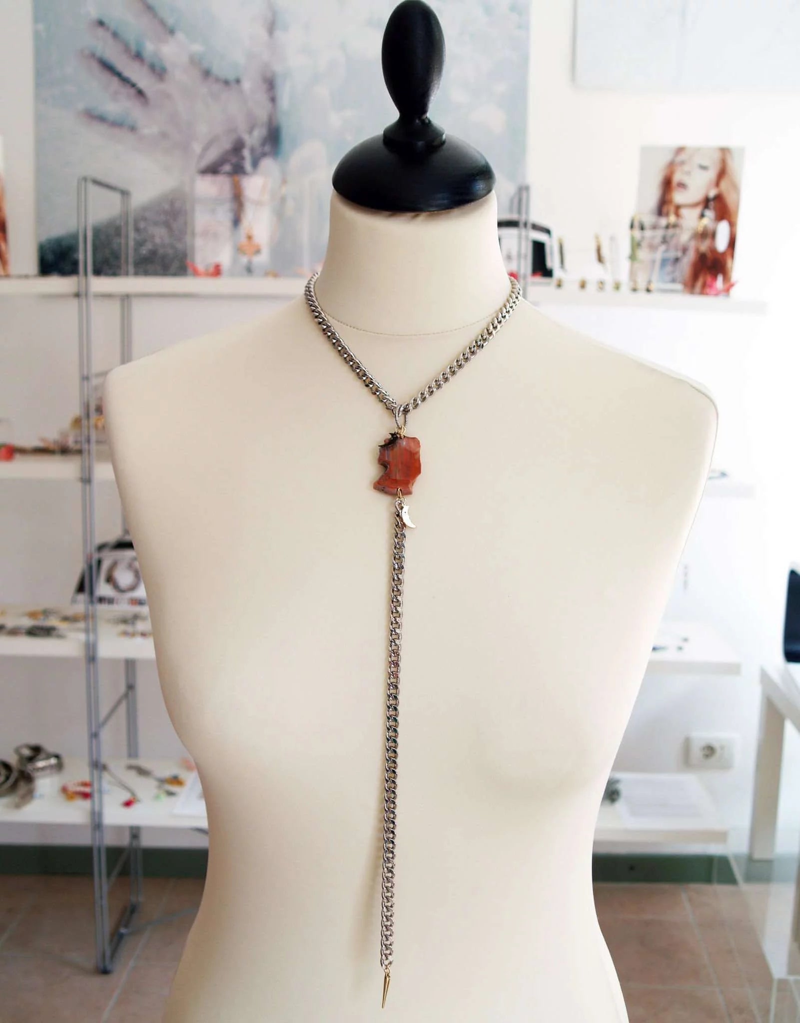 Silver Necklace with Agate Stone